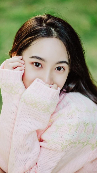 在亡夫遗像前偷晴HD高清画质展示