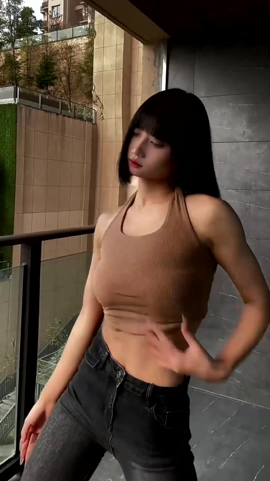 在亡夫面前被性侵题材影视推荐